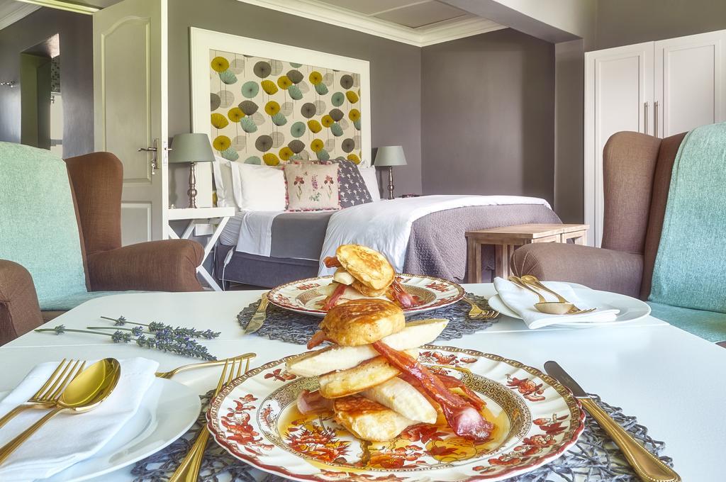 Upper House Guesthouse Кларенс Экстерьер фото